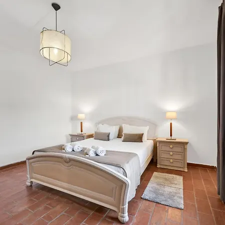 Casa 19 By Algarve Holidays 度假居 *