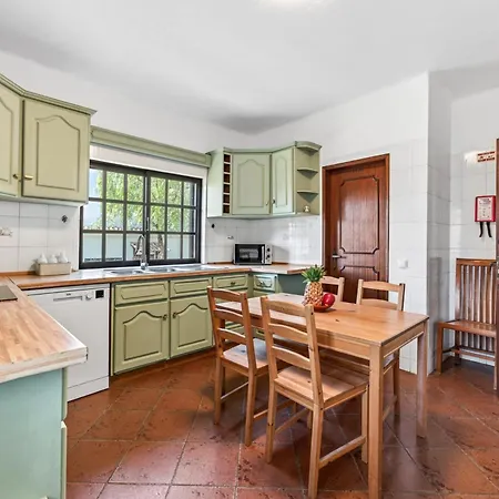 Casa 19 By Algarve Holidays * Olhos de Agua (Albufeira)