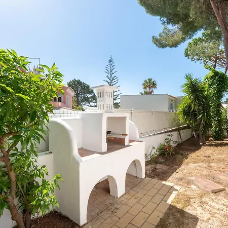 Casa 19 By Algarve Holidays * Olhos de Agua (Albufeira)